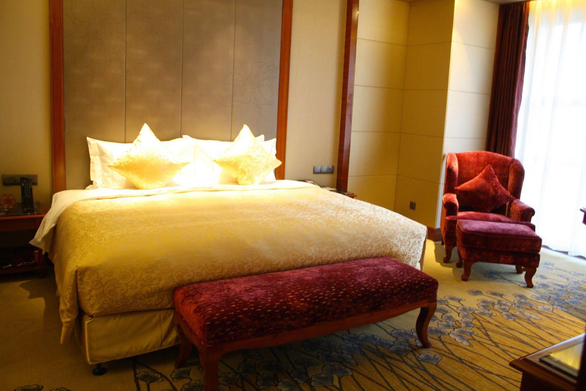 Grand Skylight International Hotel Wuhai Zewnętrze zdjęcie