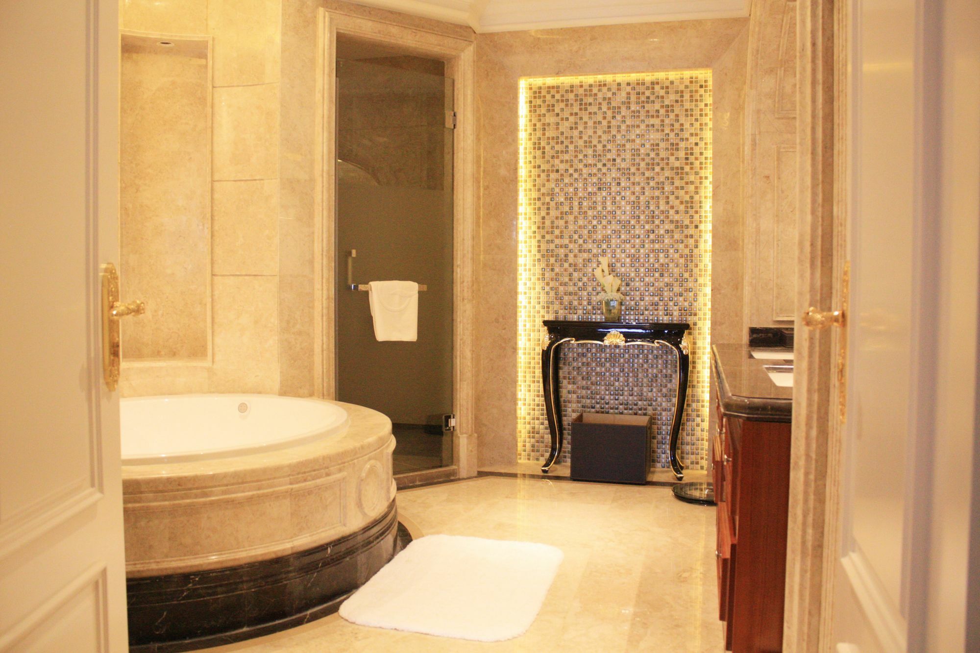 Grand Skylight International Hotel Wuhai Zewnętrze zdjęcie